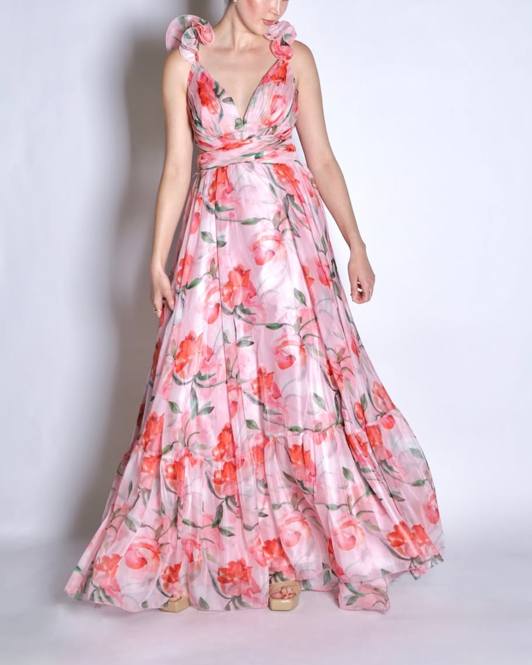 Long dress with suspenders and print