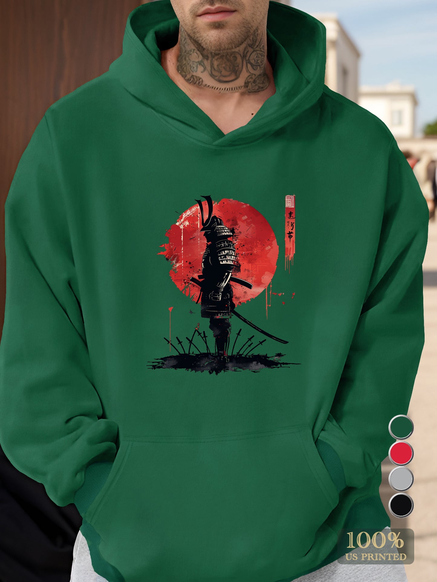 Samurai warrior in battle stance Men's hooded sweatshirt